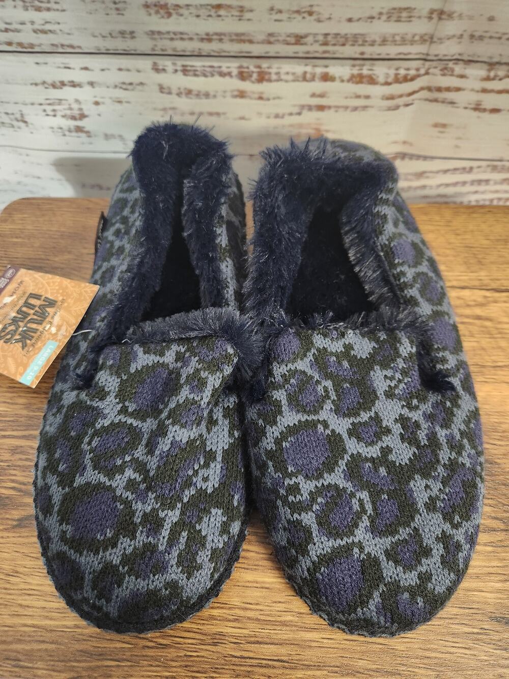 Muk Luks Chiara Slipper Dark Sapphire size 9-10
